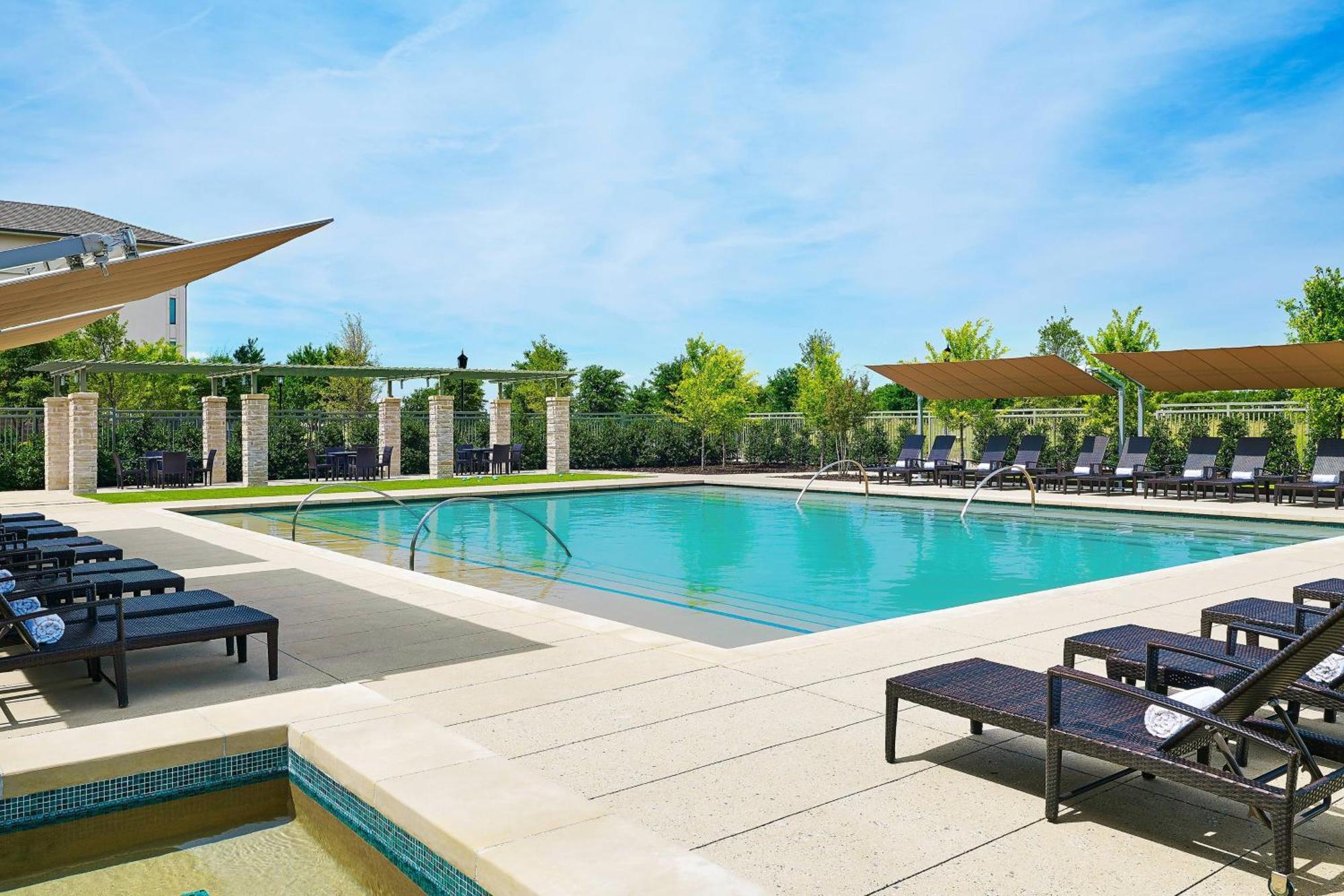 Sheraton Hotel Stonebriar The Colony Exteriör bild